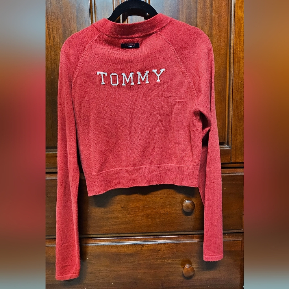 Tommy Hilfiger Women's Red Cropped Sweatshirt
